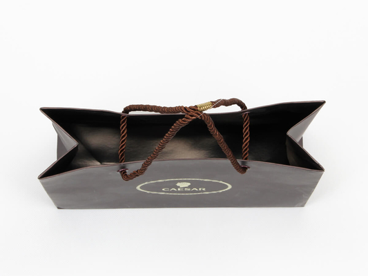 Mat gecoate gepersonaliseerde papieren zakken Bruine chocolade papieren boodschappentassen